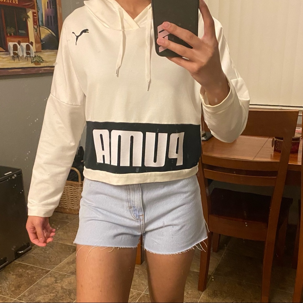 Puma Cropped Hoodie